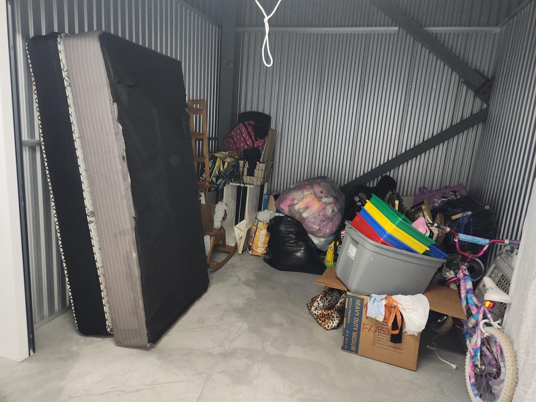 Storage Unit Auction In Plainville MA At Storage Solutions Of   StorageSolutions 14 Of DecemberAuction Unit 468540 2912209 